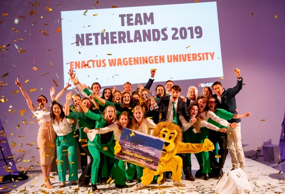 WUR students to World Cup for social entrepreneurs