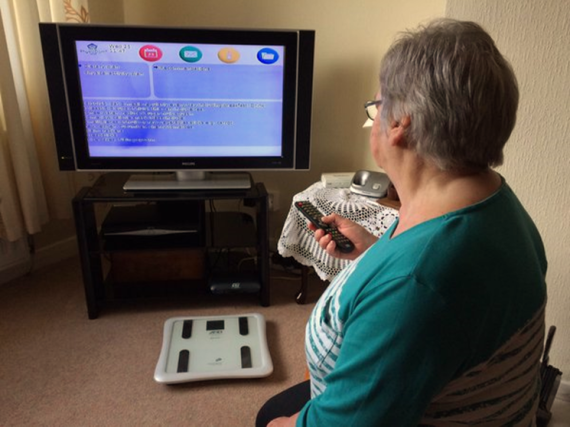 In PhD researcher Marije van Doorn-van Atten’s study, elderly people received advice on diet and exercise via a TV channel.