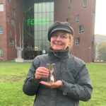 Sonja Isken neemt Zilveren Zandloper in ontvangst. Foto: Richard van Kranenburg