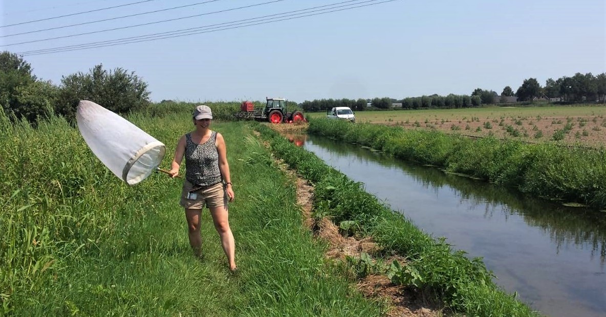 Boeren moeten samen minder spuiten