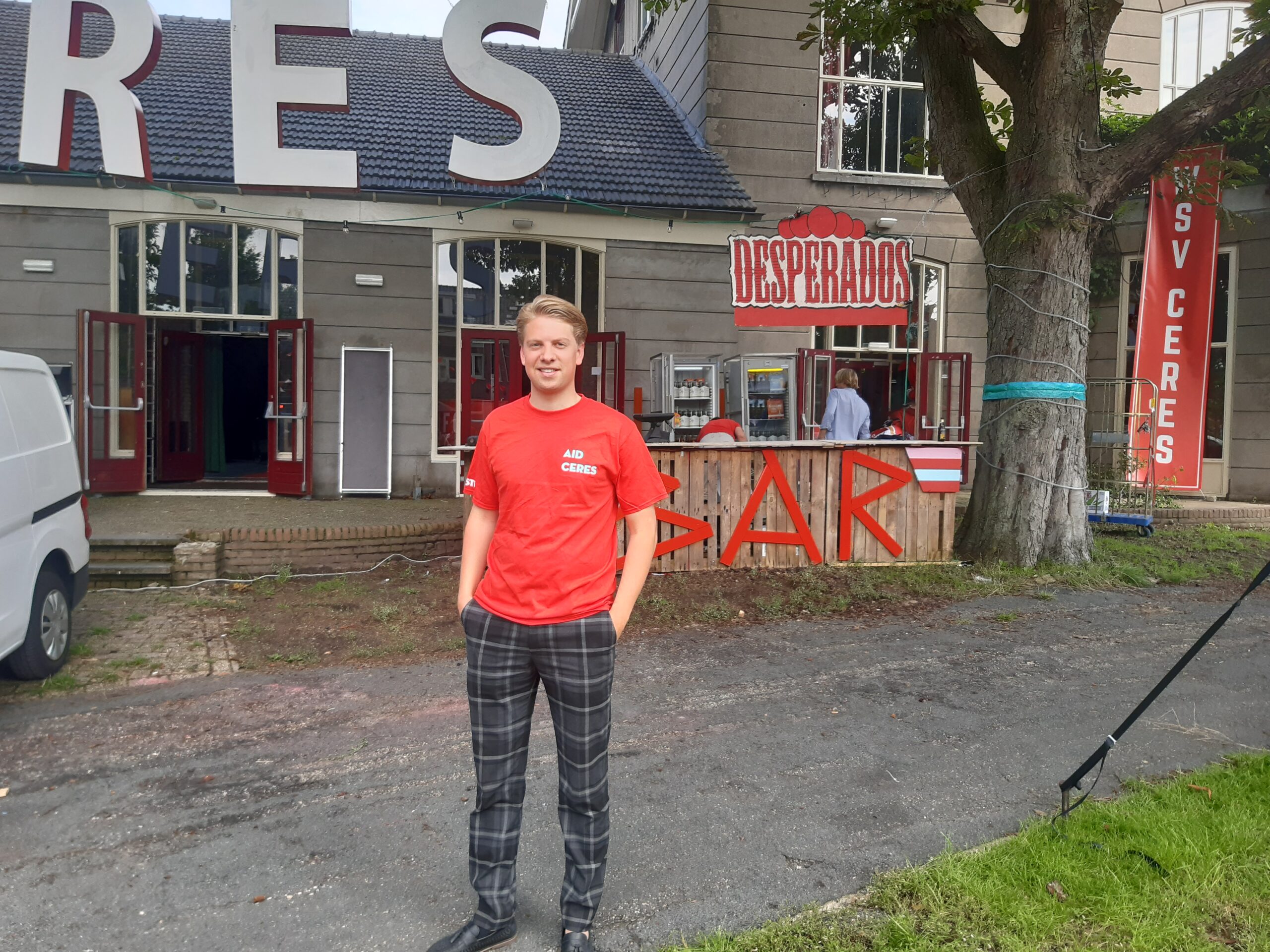 Géén open feest, wél rondleiding en biertje