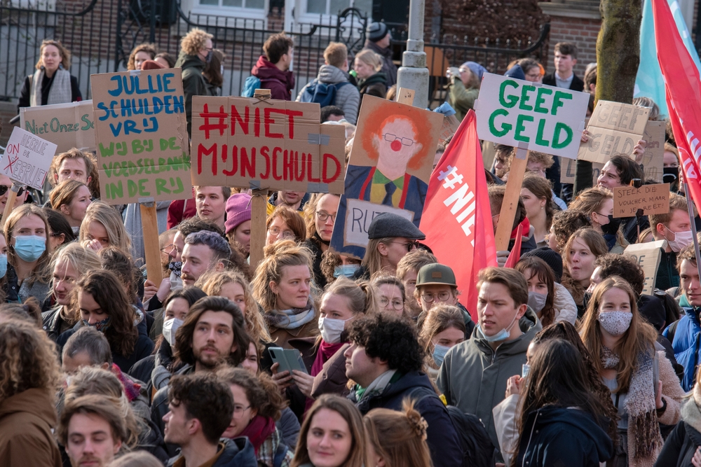 Basisbeurs hoger, maar collegegeld voor eerstejaars verdubbeld