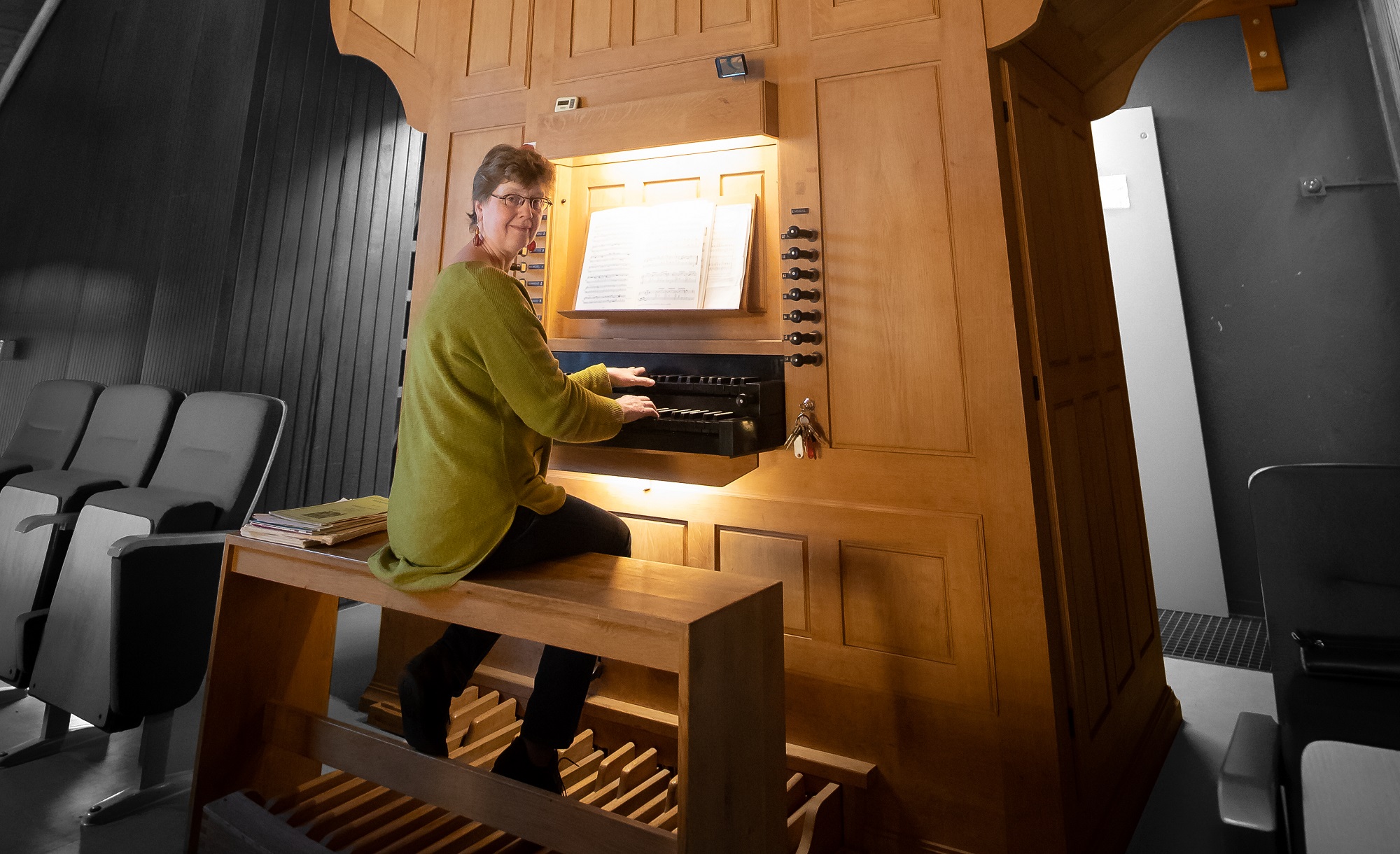 Aula organ can be heard in Italy