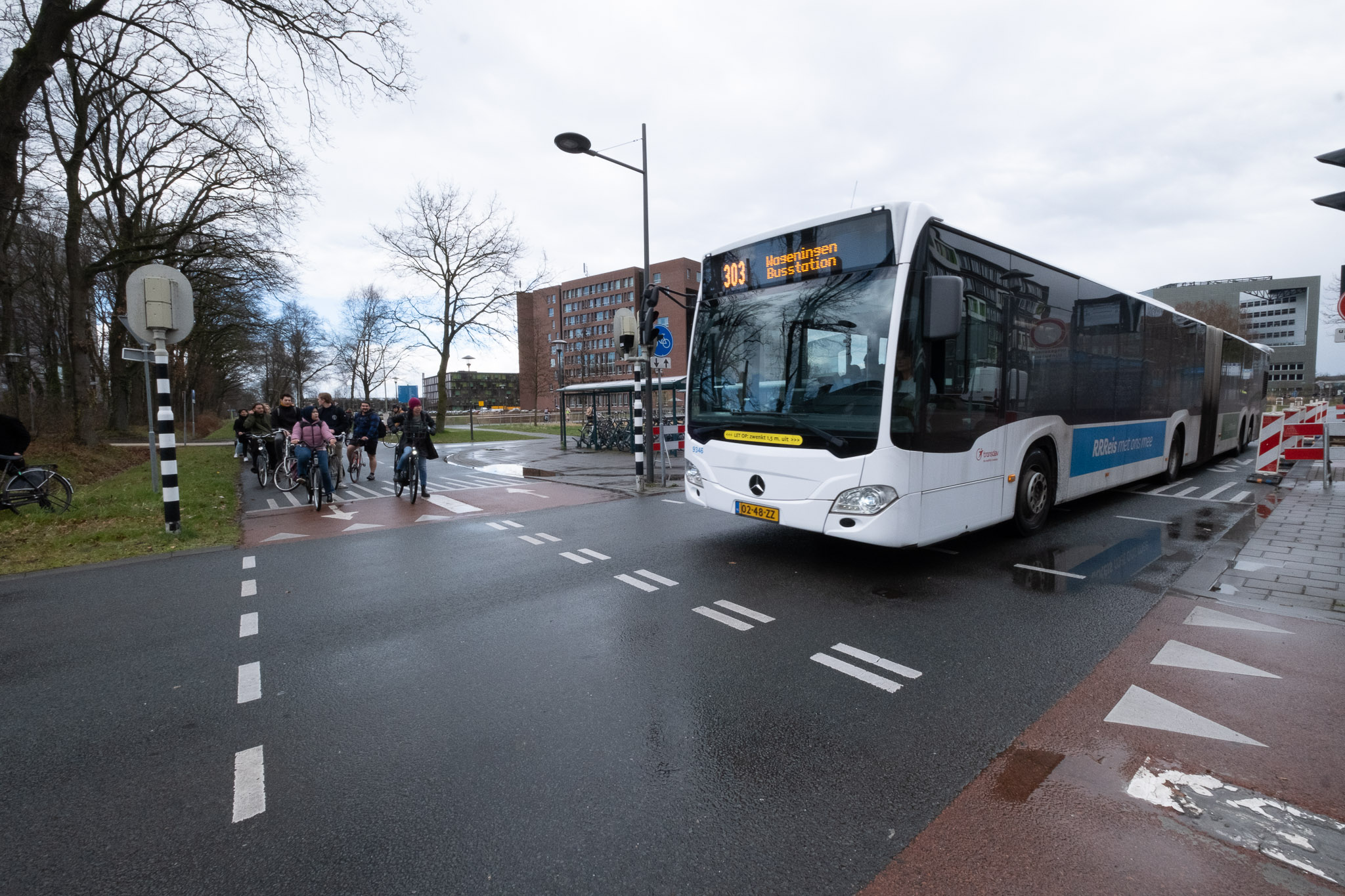 Three women harassed in bus on Sunday evening