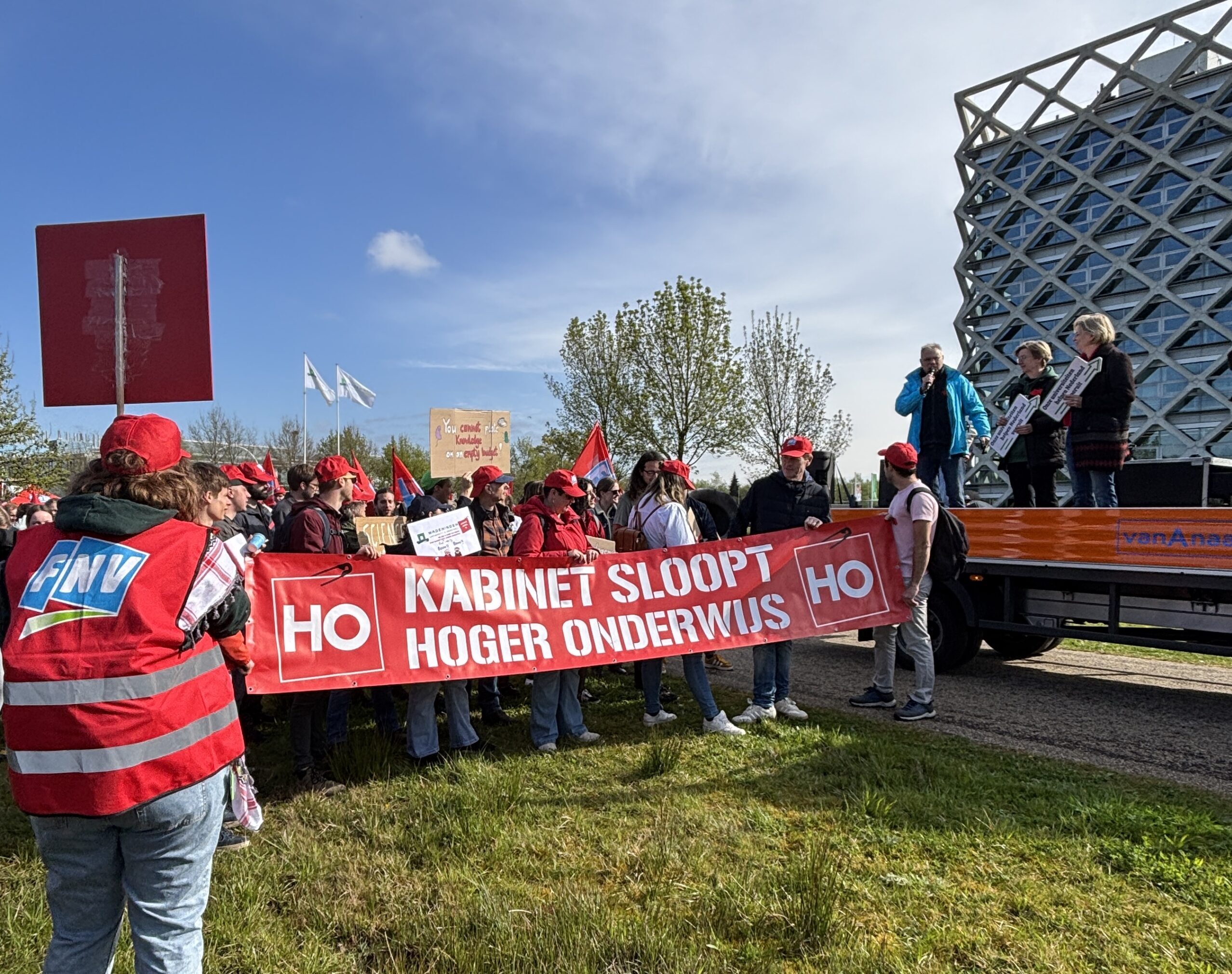 Heimovaara linkt Nederlandse Times Higher-daling aan bezuinigingen